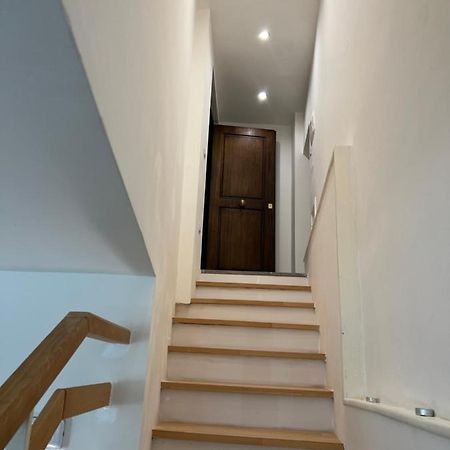 Alloggio Incantevole A Napoli : Maison Mj Εξωτερικό φωτογραφία